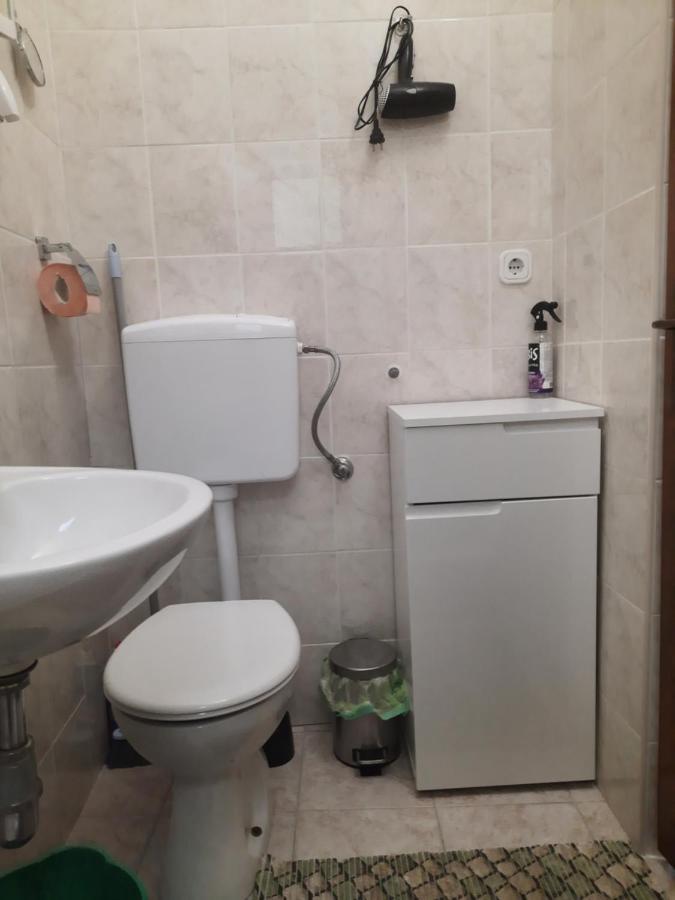 Apartmani Ana-Lora Lopar Esterno foto